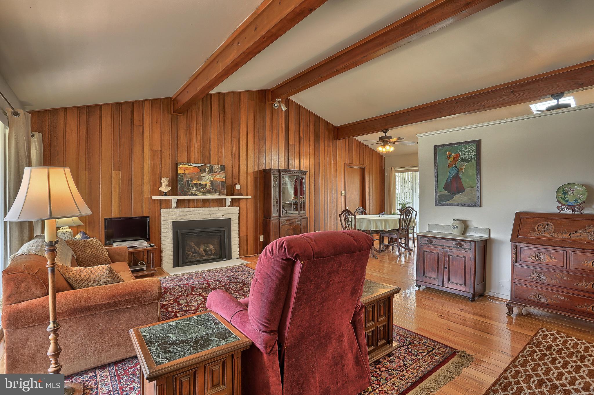108 Runson Road Camp Hill, PA 17011 - Photo 4 of 24 Gallery Image 4