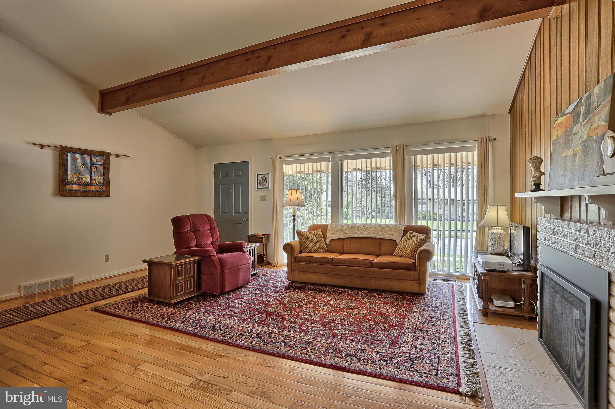 108 Runson Road Camp Hill, PA 17011 - Photo 5 of 24 Gallery Image 5