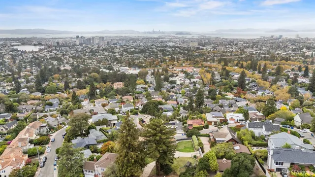 $5,500,000 | 415 Pacific Avenue, Piedmont, CA 94611