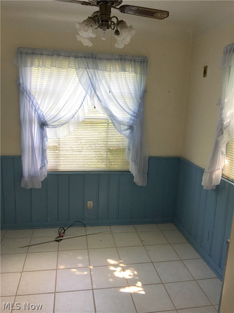 4856 Westbourne Road Cleveland, OH 44124 - Photo 9 of 27