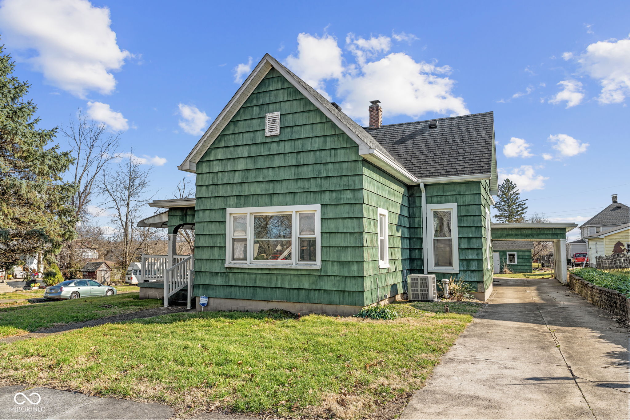 123 East Logan Street Brazil, IN 47834 - Photo 2 of 41
