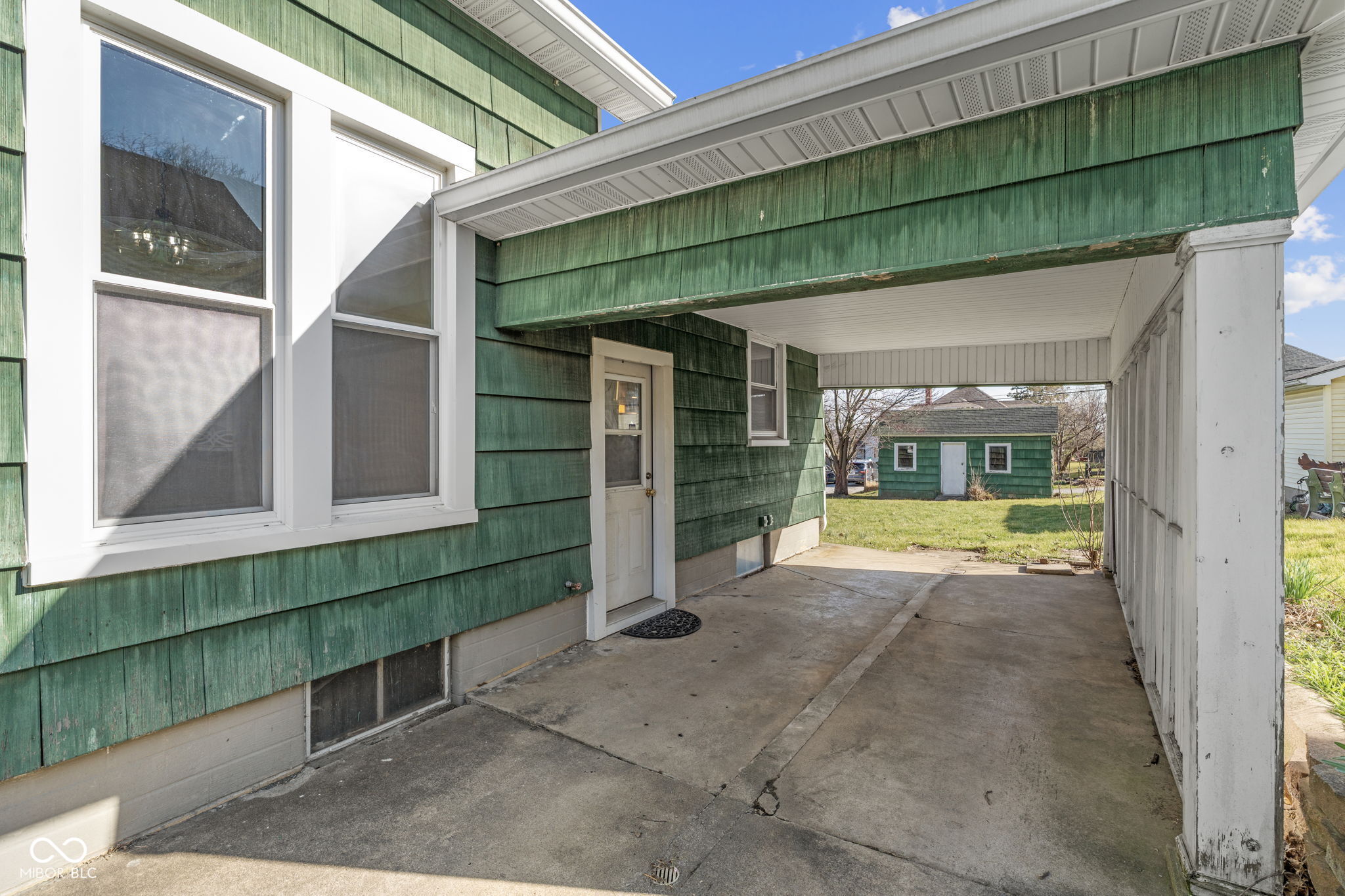 123 East Logan Street Brazil, IN 47834 - Photo 3 of 41