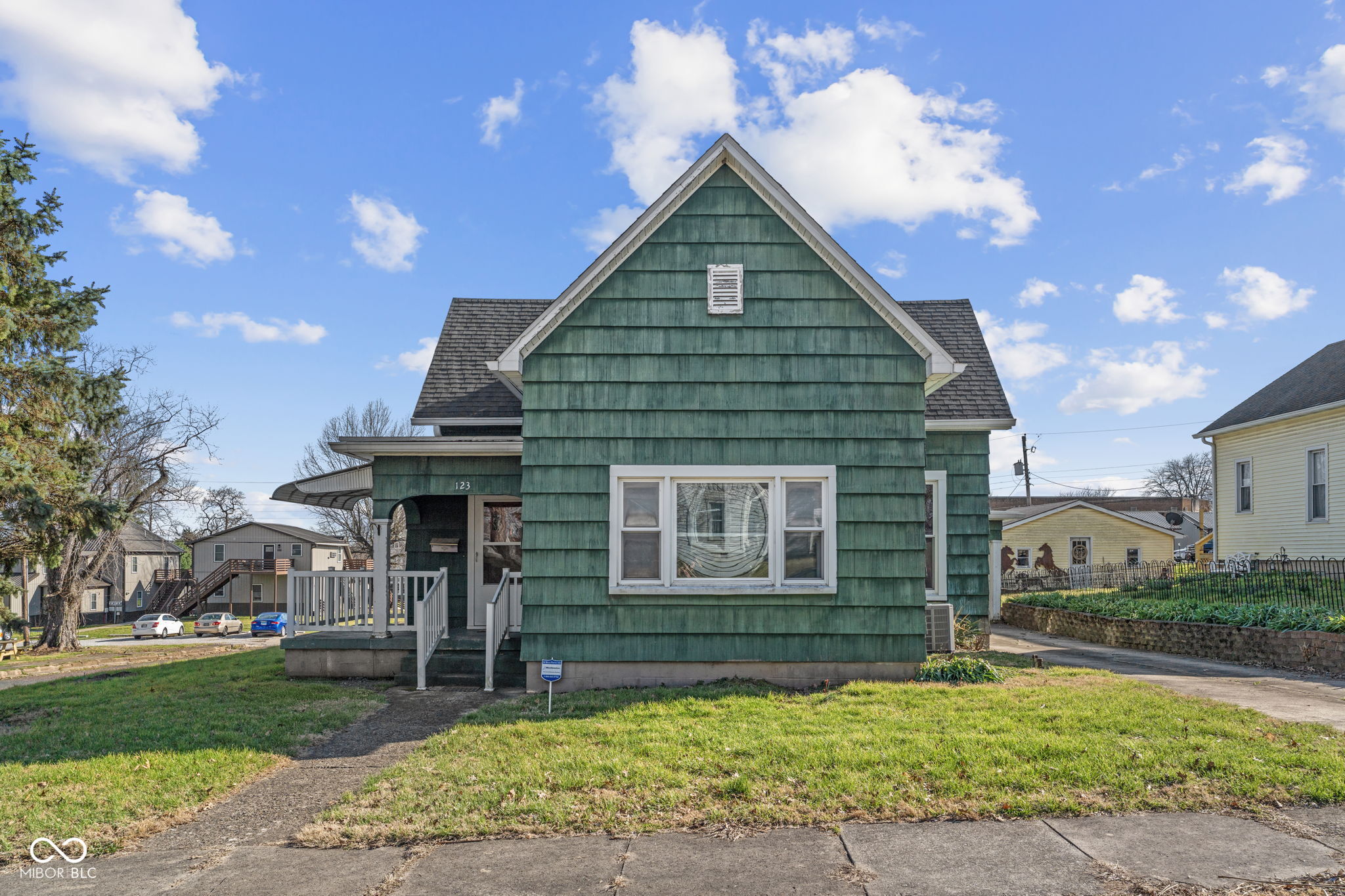 123 East Logan Street Brazil, IN 47834 - Photo 4 of 41