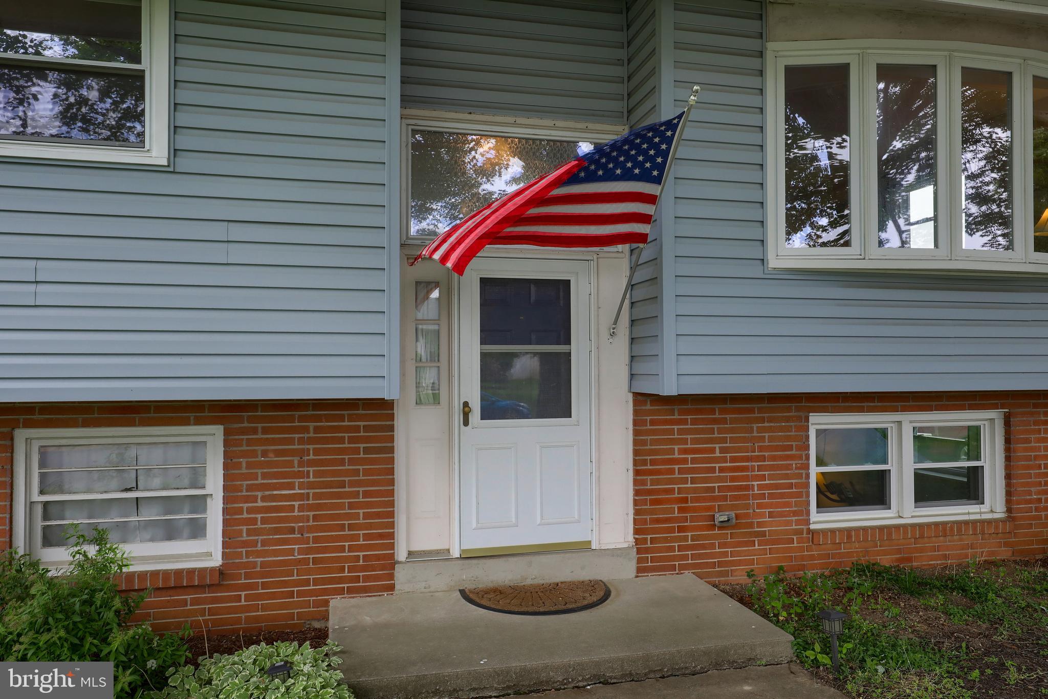 1117 Devonshire Road Lancaster, PA 17601 - Photo 6 of 36 Gallery Image 6