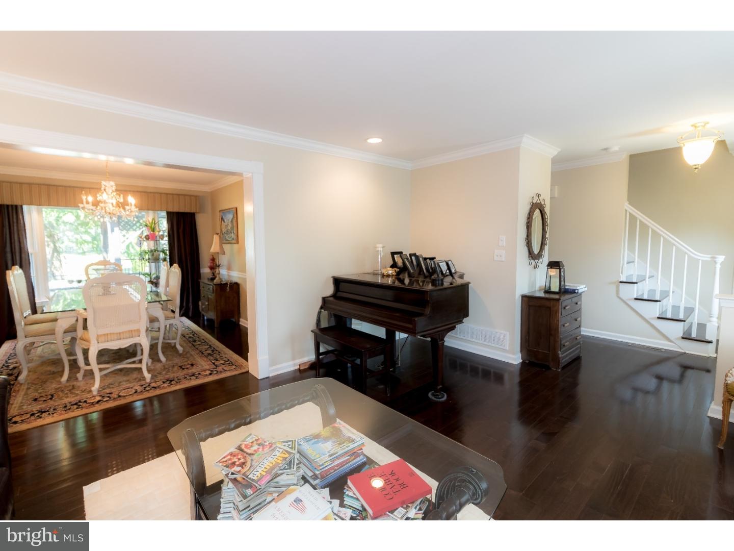 53 Amberfield Road Robbinsville, NJ 08691 - Photo 12 of 25 Living Room