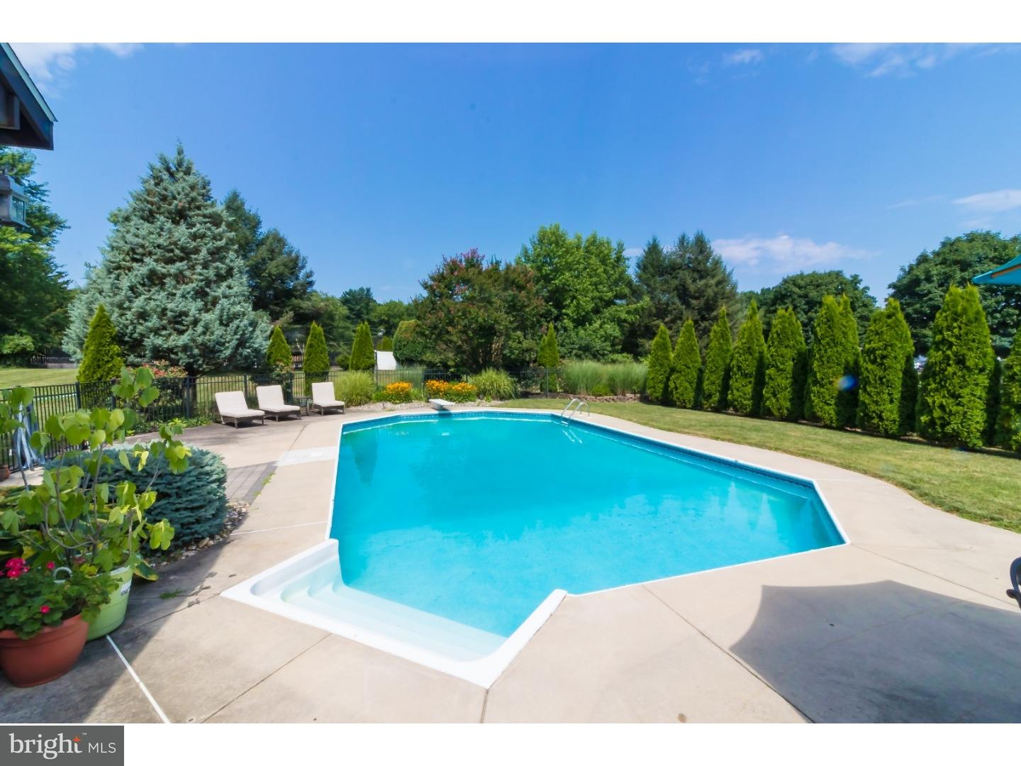 53 Amberfield Road Robbinsville, NJ 08691 - Photo 23 of 25 Pool