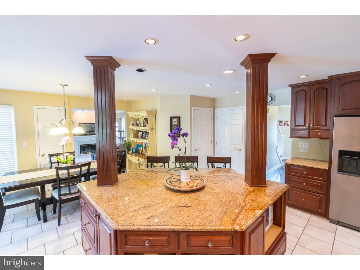 53 Amberfield Road Robbinsville, NJ 08691 - Photo 7 of 25 Kitchen