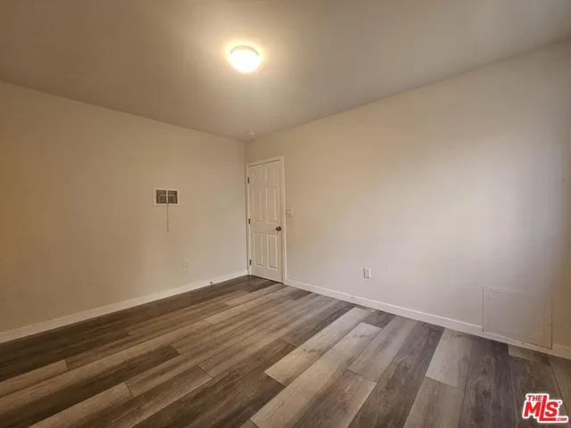 $2,300 | 162 North Mariposa Avenue, Los Angeles, CA 90004