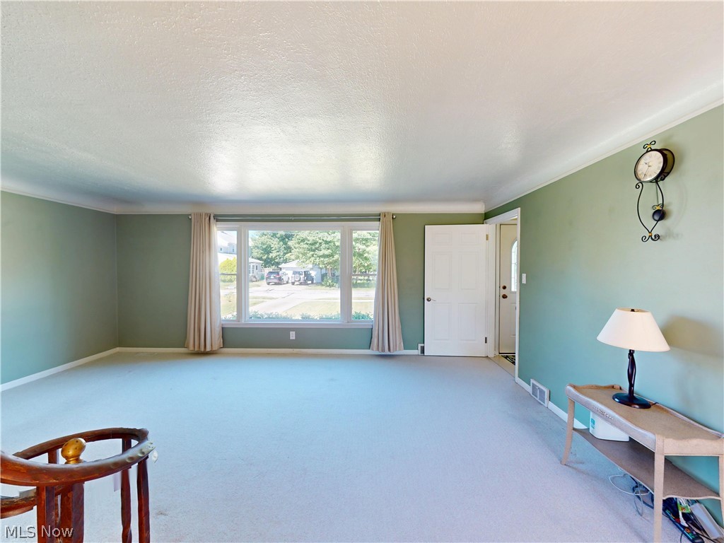 1179 Roland Road Lyndhurst, OH 44124 - Photo 13 of 39 Gallery Image 13