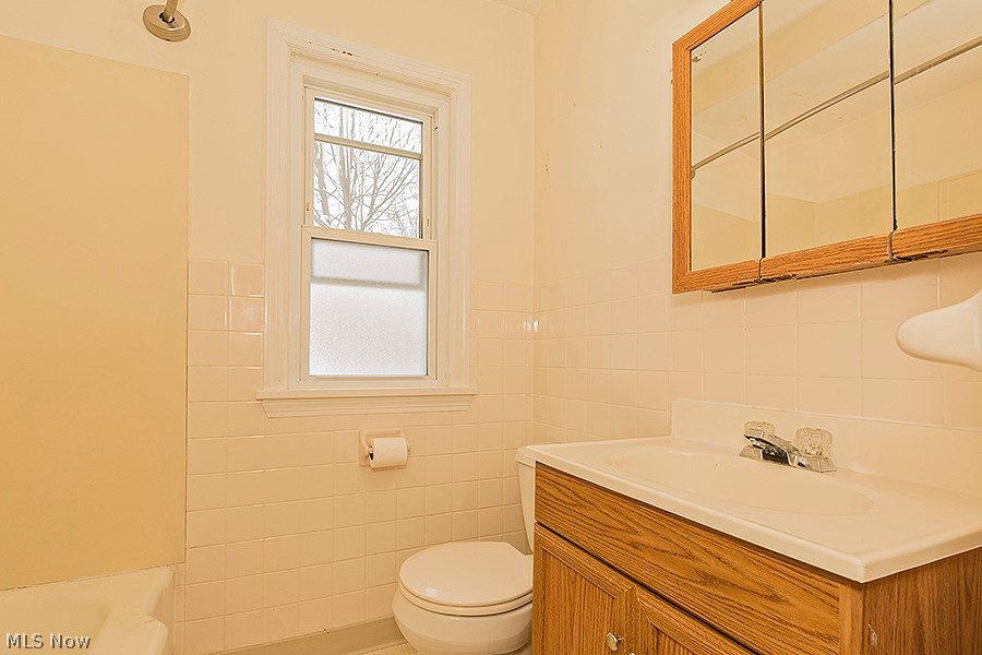 5461 Harper Road Solon, OH 44139 - Photo 15 of 28