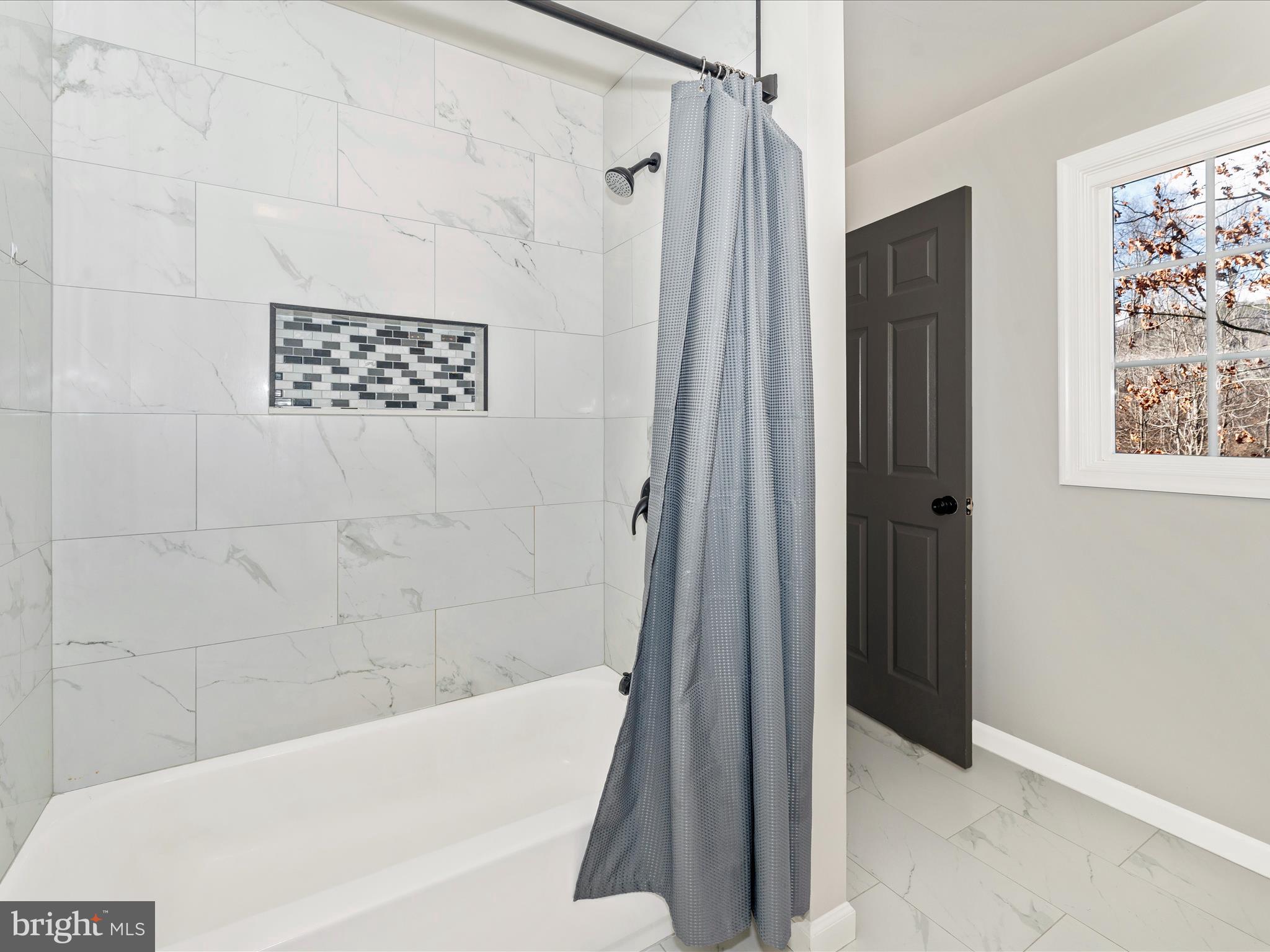 2034 Fridinger Mill Road Westminster, MD 21157 - Photo 24 of 43 Primary Bathroom