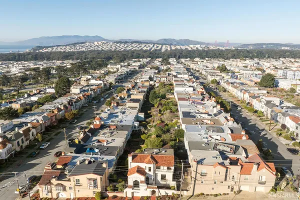 $2,520,500 | 2830 Lawton Street, San Francisco, CA 94122