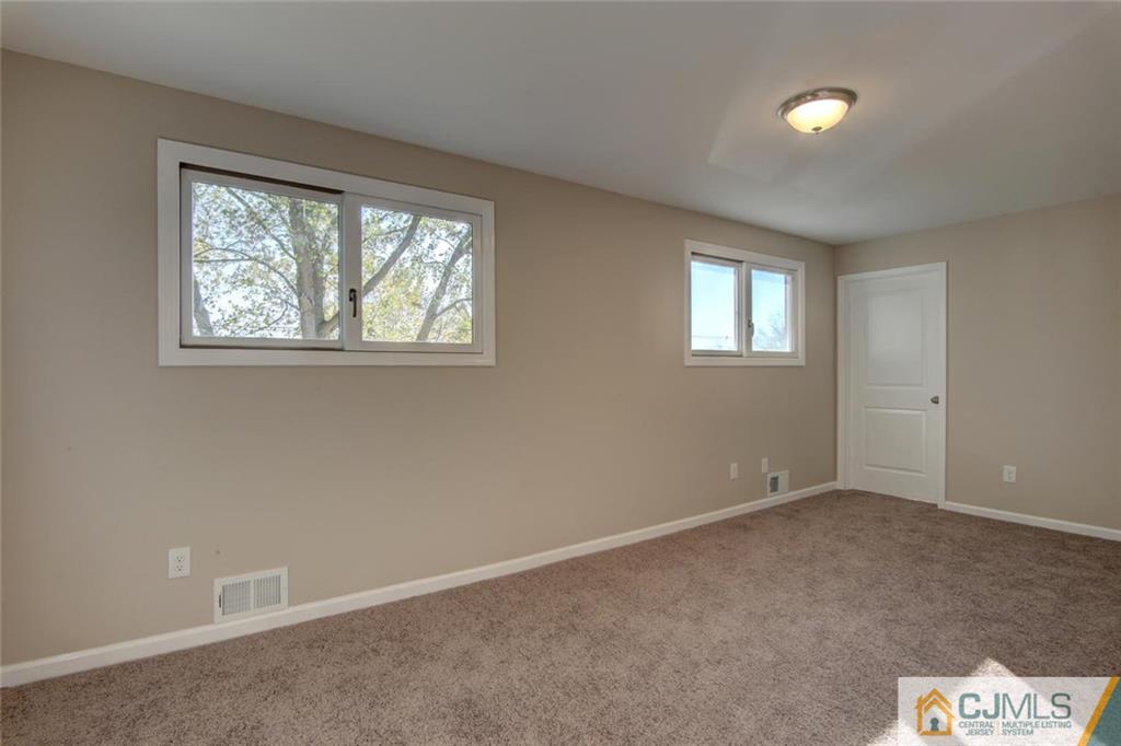 262 Elton Adelphia Road Freehold, NJ 07728 - Photo 12 of 25 Gallery Image 12