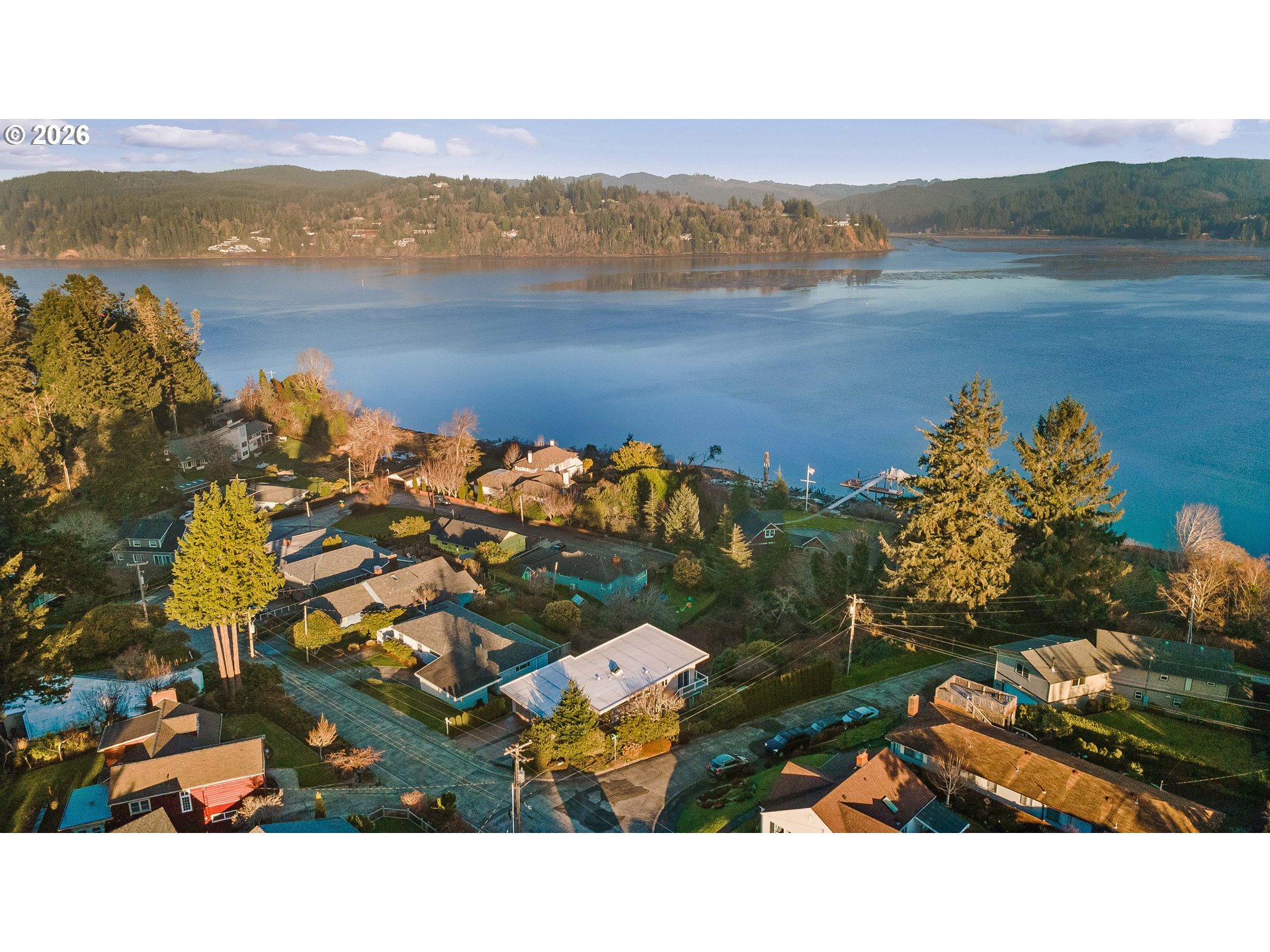 451 Simpson Avenue North Bend, OR 97459 - Photo 31 of 41 a outdoor view