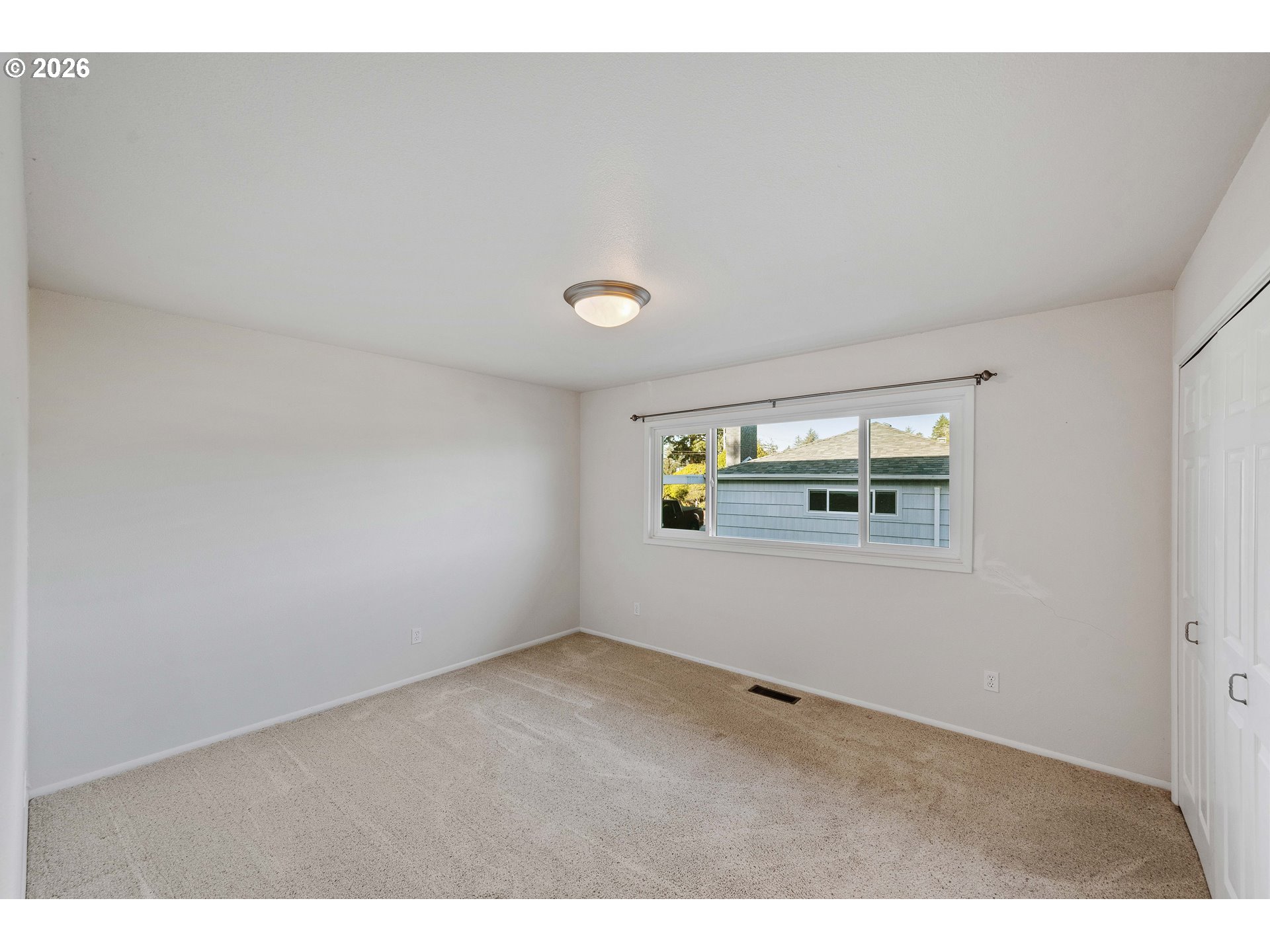 451 Simpson Avenue North Bend, OR 97459 - Photo 40 of 41 a view of an empty room