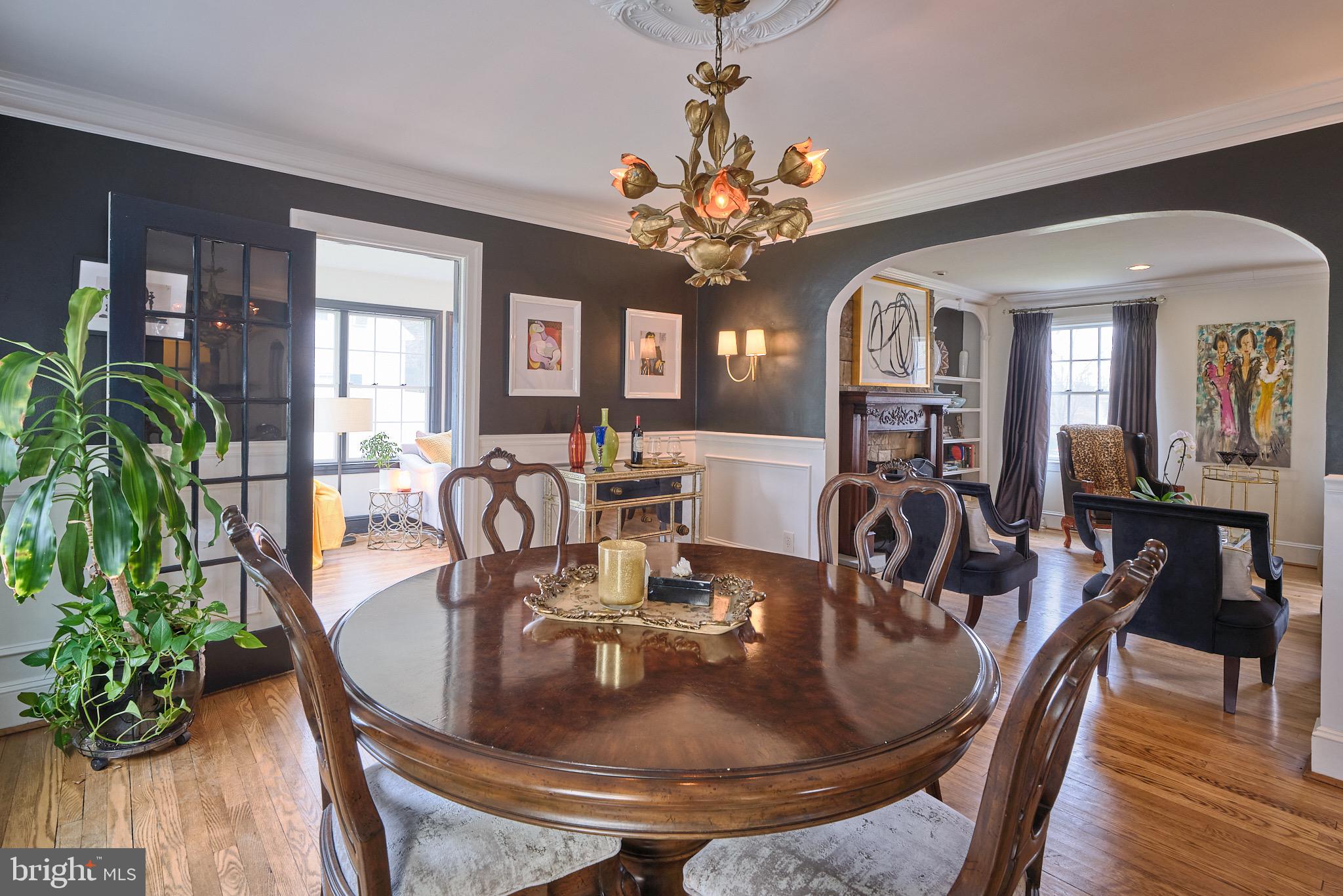 8 Green Ridge Road Yardley, PA 19067 - Photo 11 of 39 Gracious dining room