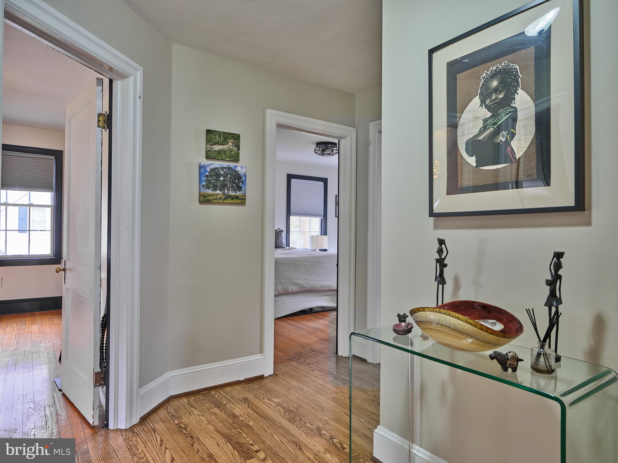 8 Green Ridge Road Yardley, PA 19067 - Photo 25 of 39 Foyer area on the second floor