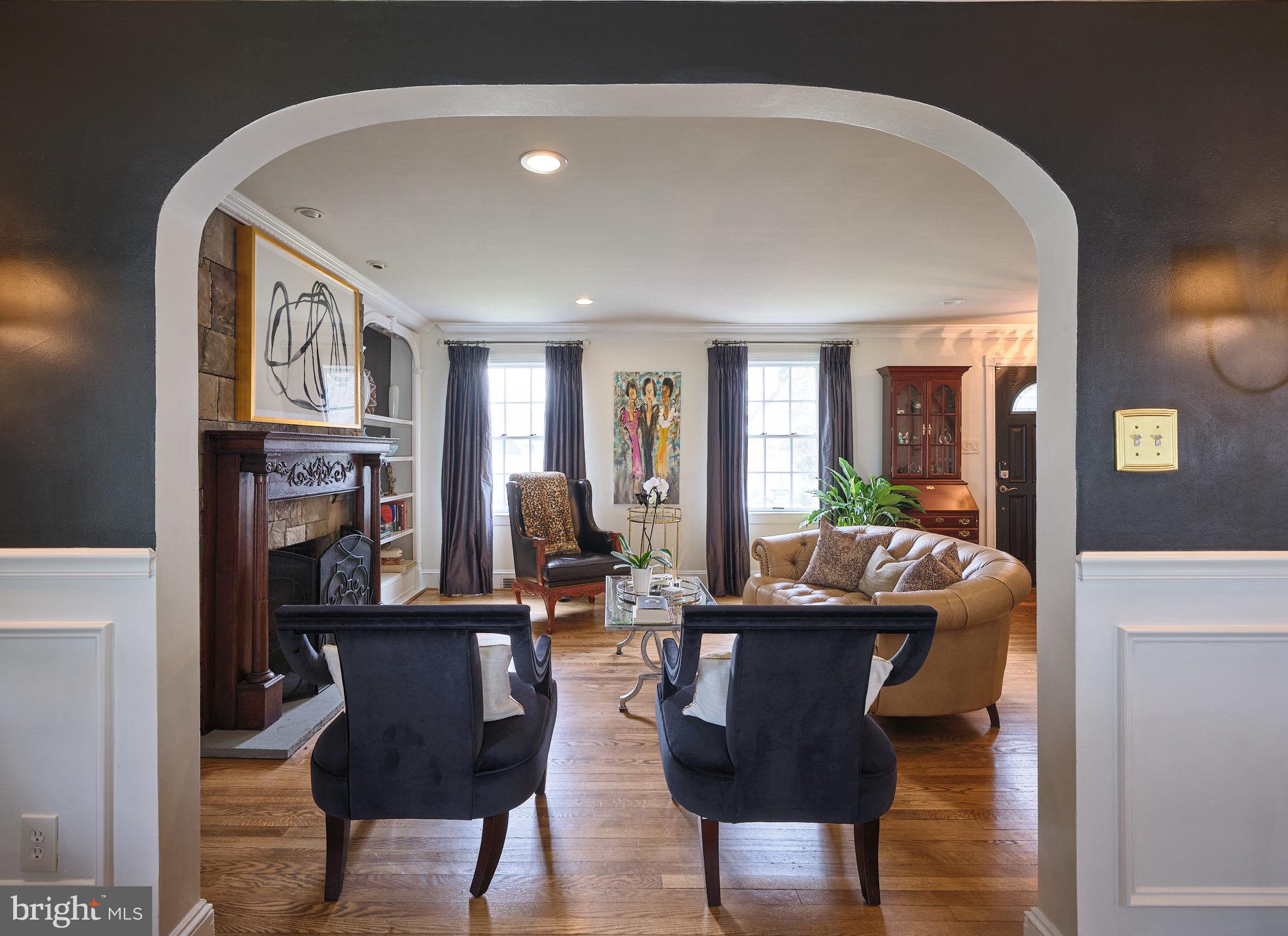 8 Green Ridge Road Yardley, PA 19067 - Photo 10 of 39 Old world build, wihile updated elegance abounds