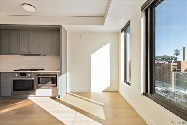 $2,000 | 1750 Wewatta Street, Unit 1124, Denver, CO 80202