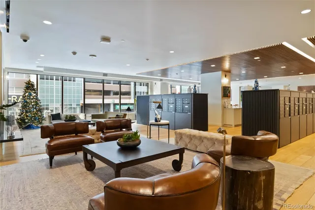 $2,000 | 1750 Wewatta Street, Unit 1124, Denver, CO 80202