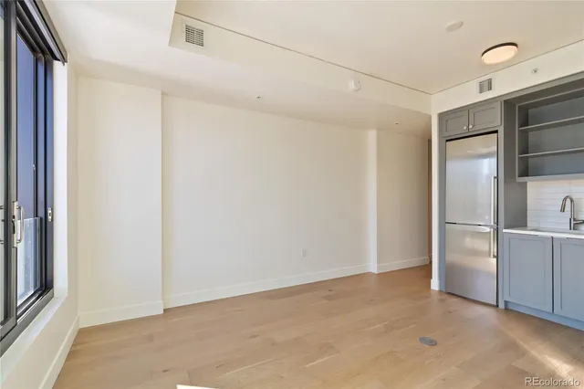 $2,000 | 1750 Wewatta Street, Unit 1124, Denver, CO 80202