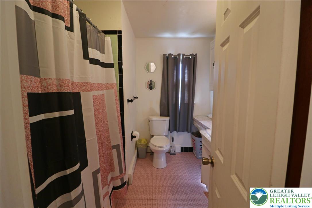 1022 Hilton Street Bethlehem, PA 18017 - Photo 13 of 35 a bathroom with a toilet
