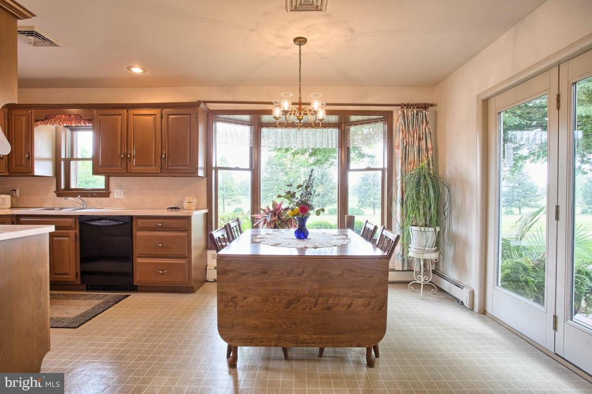 2248 Lancaster Road Manheim, PA 17545 - Photo 22 of 41 Gallery Image 22