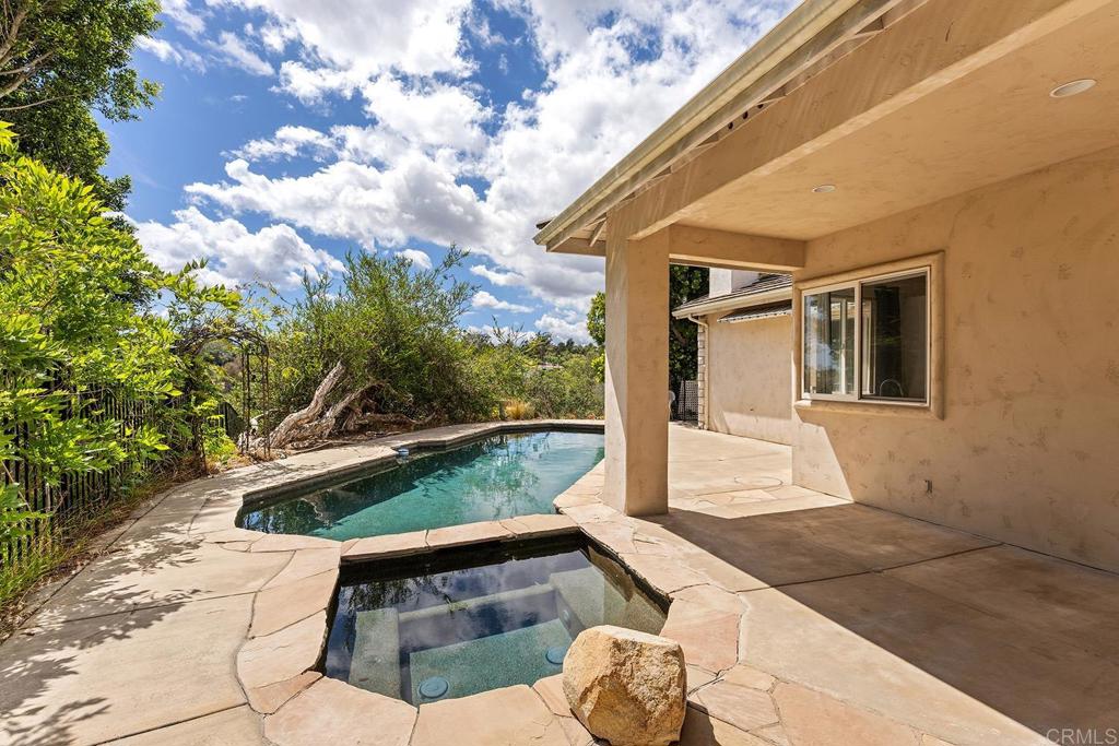 2557 Live Oak Park Road Fallbrook, CA 92028 - Photo 28 of 53