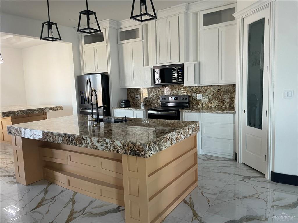 2607 Coywolf Lane Mission, TX 78574 - Photo 12 of 32