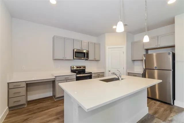 $2,480 | 317 Pine Street, Deland, FL 32724