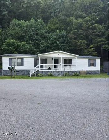 $98,999 | 1848 Derby Road, Appalachia, VA 24216