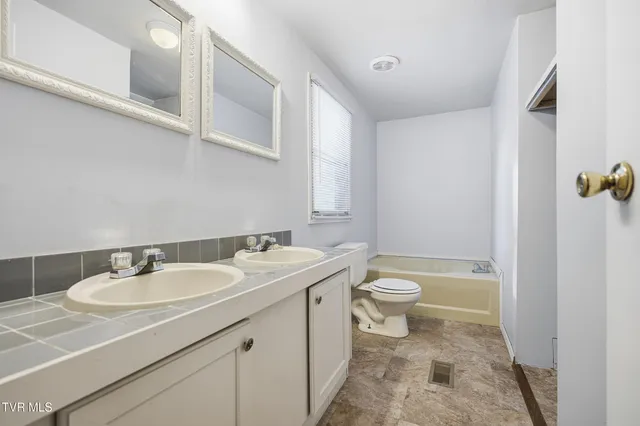 $105,000 | 1848 Derby Road, Appalachia, VA 24216