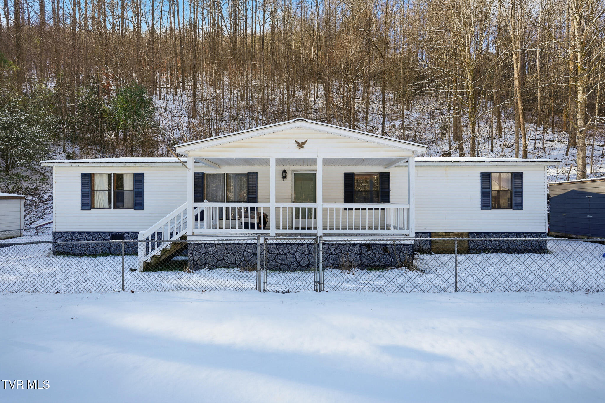 1848 Derby Road Appalachia, VA 24216 - Photo 26 of 27 Front