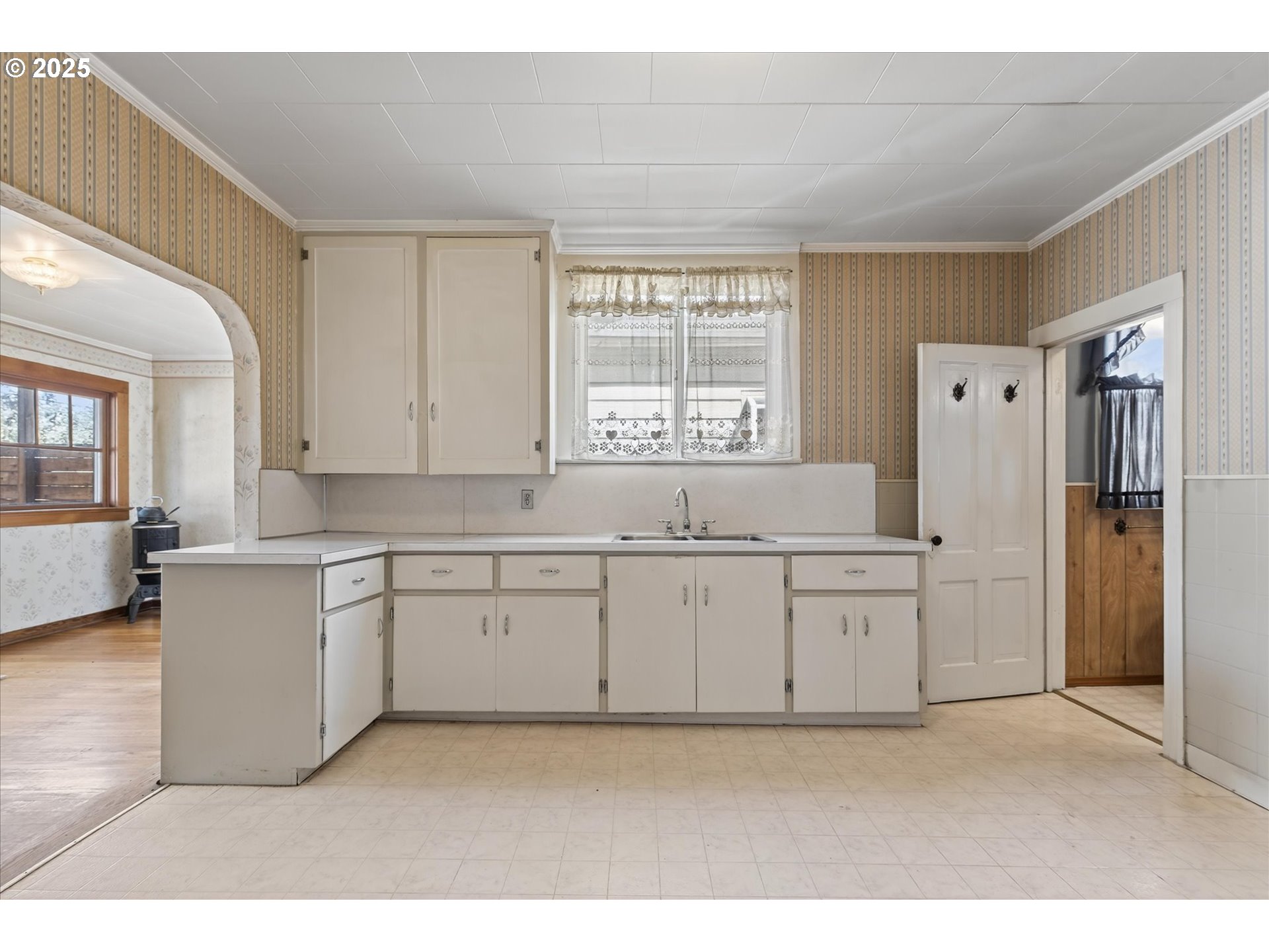 2723 2nd Street Baker City, OR 97814 - Photo 8 of 26