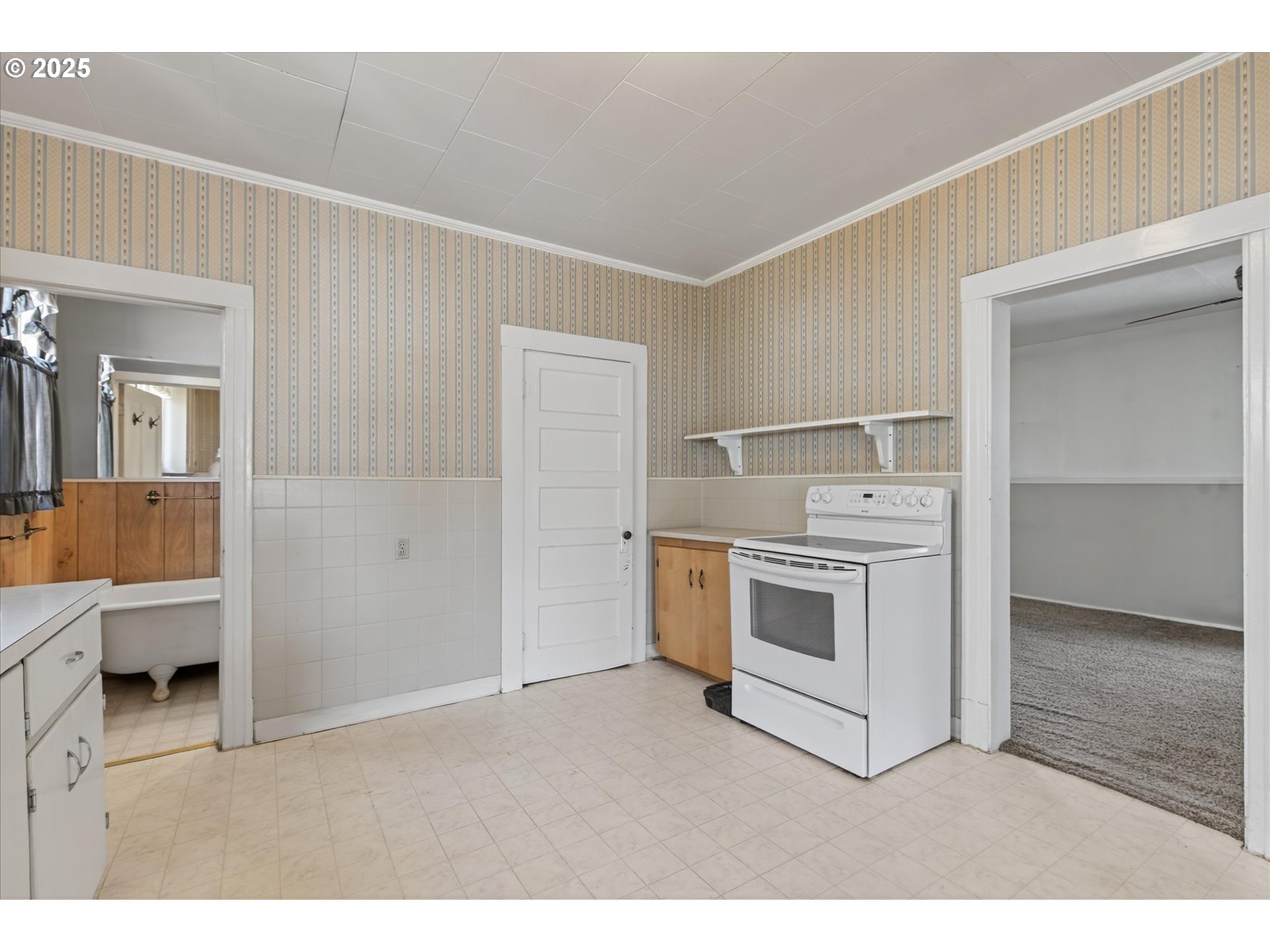 2723 2nd Street Baker City, OR 97814 - Photo 10 of 26