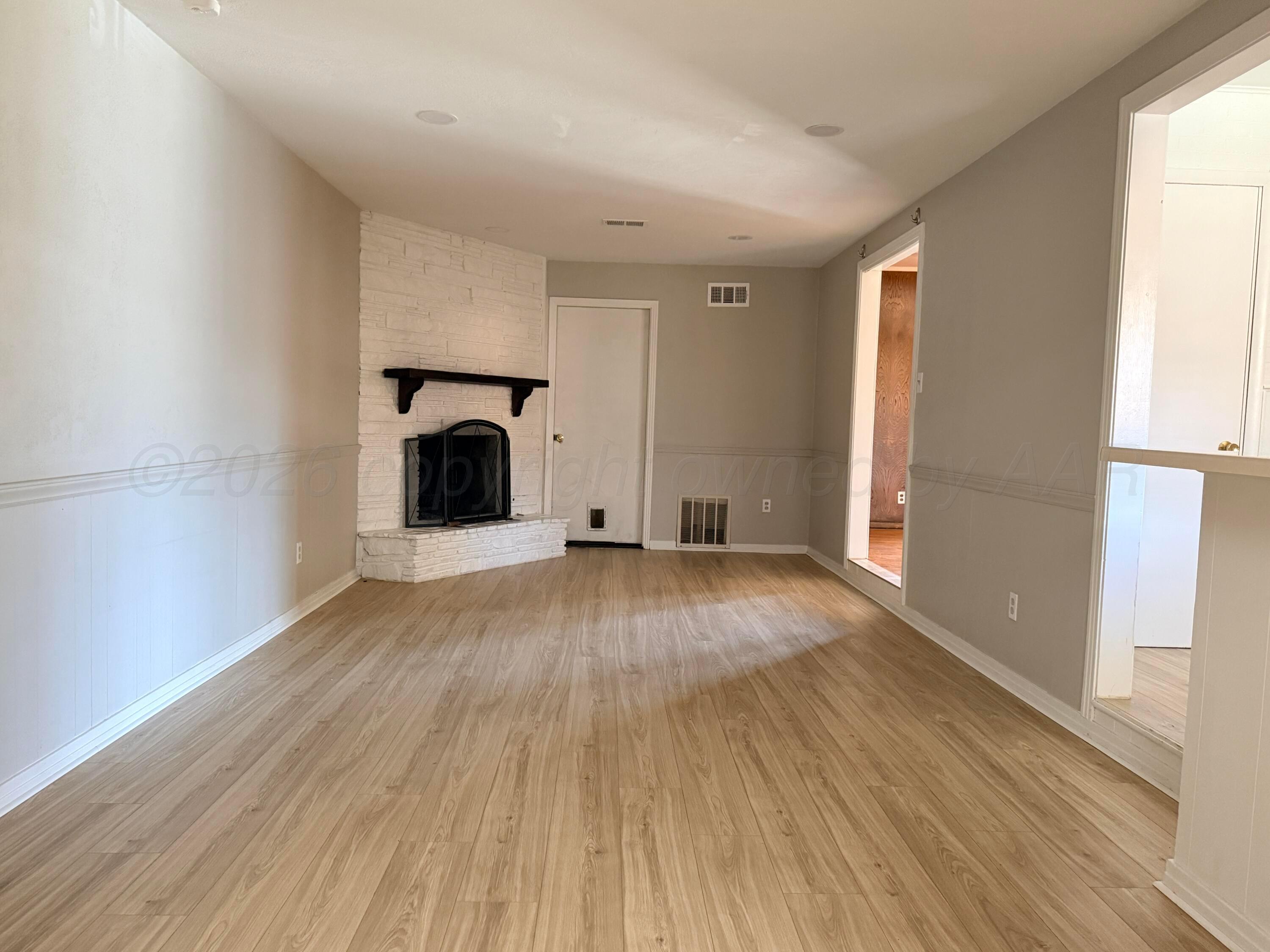 2016 South Milam Street Amarillo, TX 79109 - Photo 12 of 30 living room 2