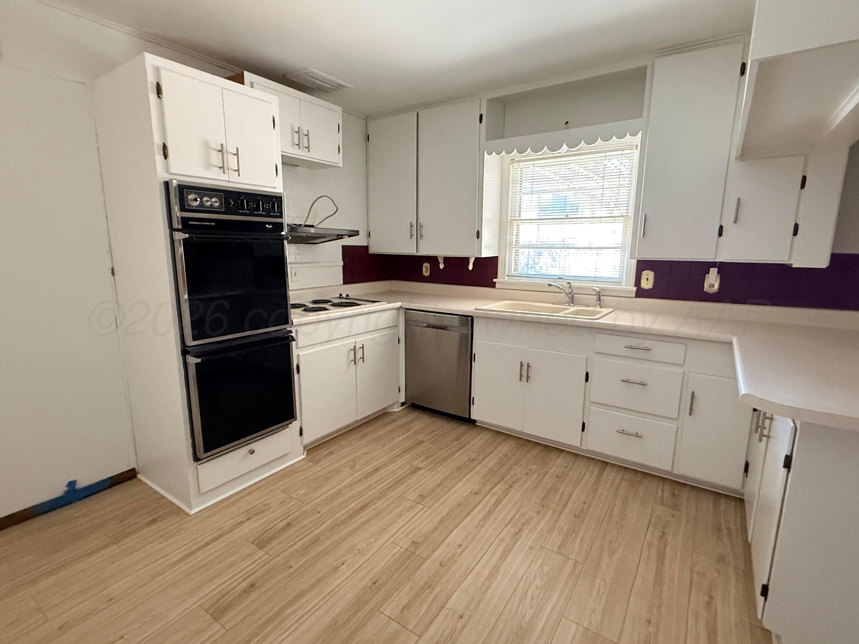 2016 South Milam Street Amarillo, TX 79109 - Photo 5 of 30 kitchen
