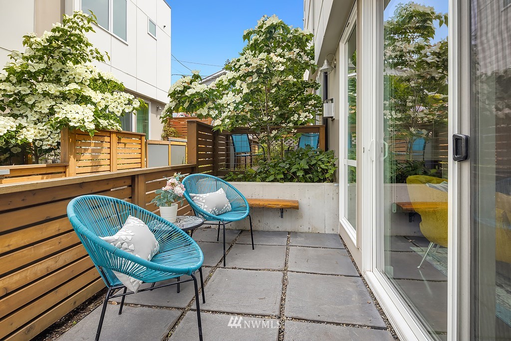 4252 Southwest Myrtle Street Seattle, WA 98136 - Photo 13 of 39 Gallery Image 13