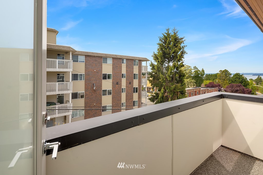 4252 Southwest Myrtle Street Seattle, WA 98136 - Photo 20 of 39 Gallery Image 20