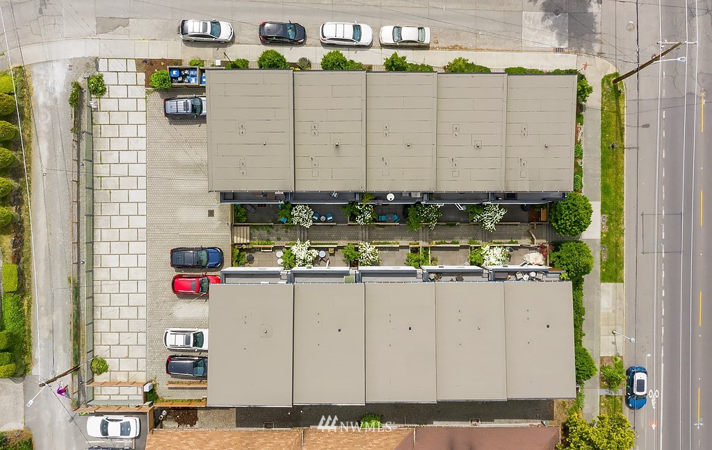 4252 Southwest Myrtle Street Seattle, WA 98136 - Photo 29 of 39 Gallery Image 29
