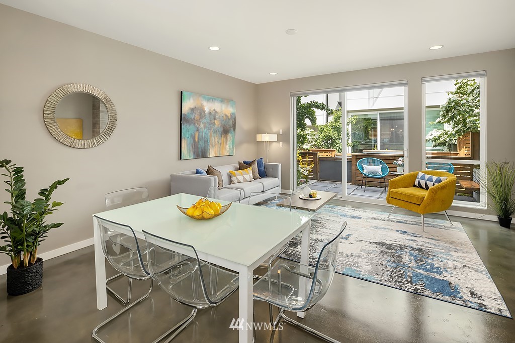 4252 Southwest Myrtle Street Seattle, WA 98136 - Photo 6 of 39 Gallery Image 6