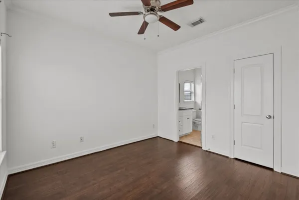 $3,200 | 6118 Tyne Street, Houston, TX 77007
