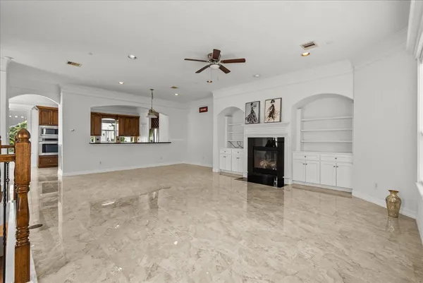 $3,200 | 6118 Tyne Street, Houston, TX 77007