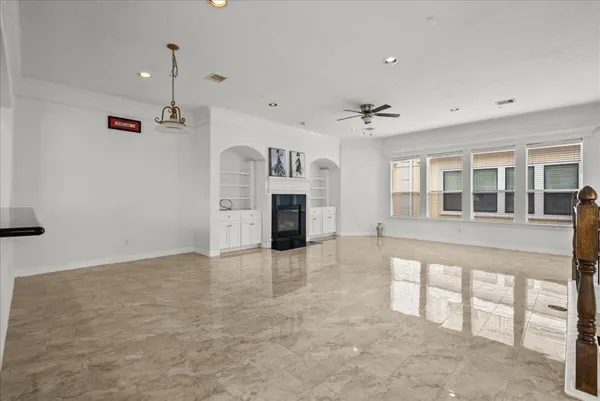 $3,200 | 6118 Tyne Street, Houston, TX 77007