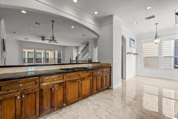 $3,200 | 6118 Tyne Street, Houston, TX 77007