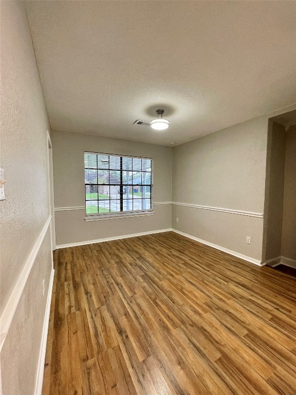 809 Manor Drive Angleton, TX 77515 - Photo 11 of 41