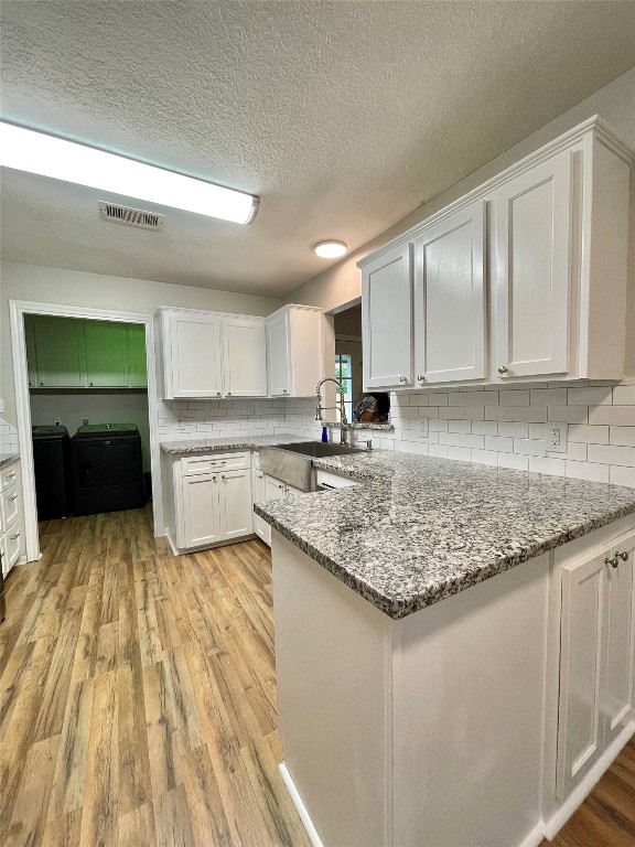 809 Manor Drive Angleton, TX 77515 - Photo 15 of 41