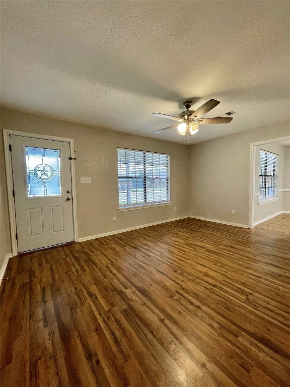 809 Manor Drive Angleton, TX 77515 - Photo 5 of 41