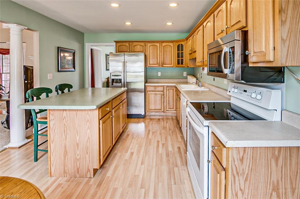 6269 Hunt Road Pleasant Garden, NC 27313 - Photo 13 of 30 Gallery Image 13
