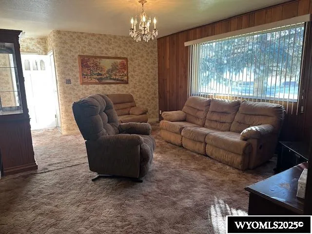 $185,000 | 1109 Edgar Street, Rock Springs, WY 82901